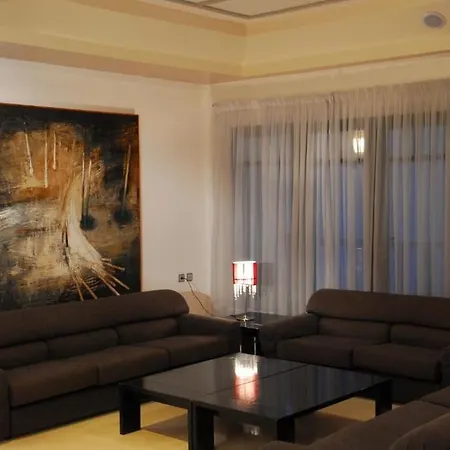 Palace Готель 5*