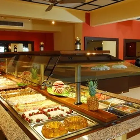 Готель Palace 5*