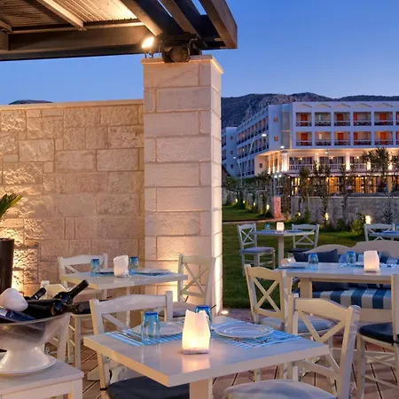 Palace Hotel 5*